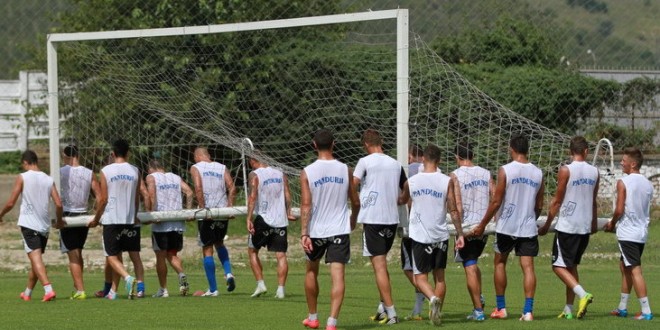 FOTO / ANTRENAMENT 1  PANDURII TÂRGU-JIU 25 AUGUST (Foto Andi Popescu)