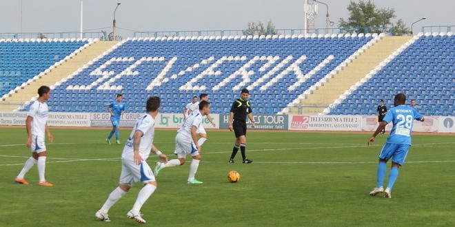 PANDURII TV / REZUMAT VIDEO MECI AMICAL CSU CRAIOVA – PANDURII TÂRGU JIU  11 10