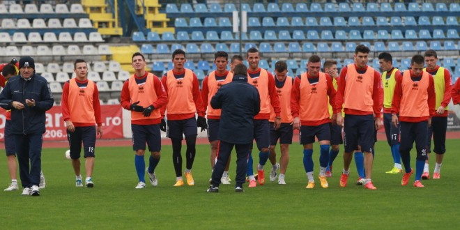 FOTO / ANTRENAMENT PANDURII TÂRGU JIU 1 NOIEMBRIE 2014