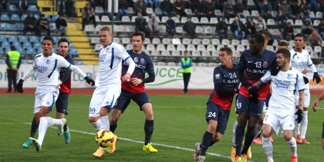 ETAPA A 15 –a / Pandurii Târgu Jiu – FC Botoşani, scor 1-2