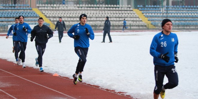 PANDURII TV / IMAGINI ANTRENAMENT PANDURII TÂRGU JIU 09 01 2015