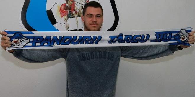 TRANSFER / Nikola Vasiljevic este pandur !