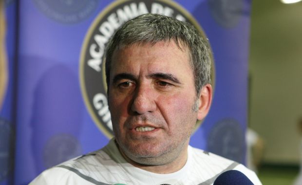 Clubul Pandurii Târgu Jiu îi urează un călduros la mulţi ani „Regelui” Gheorghe Hagi !