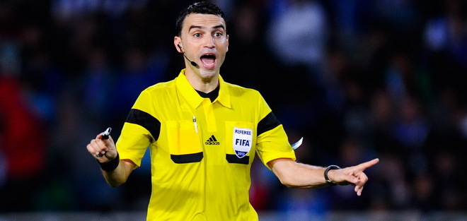 Ovidiu Haţegan arbitrează derby-ul Olteniei !