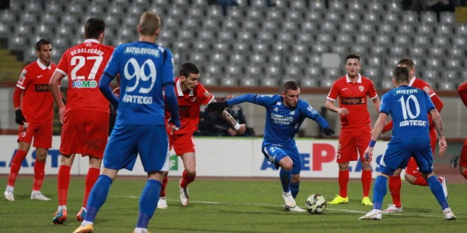 FOTO / DINAMO BUCUREŞTI – PANDURII TÂRGU JIU, SEMIFINALE CUPA LIGII ADEPLAST – REPRIZA II