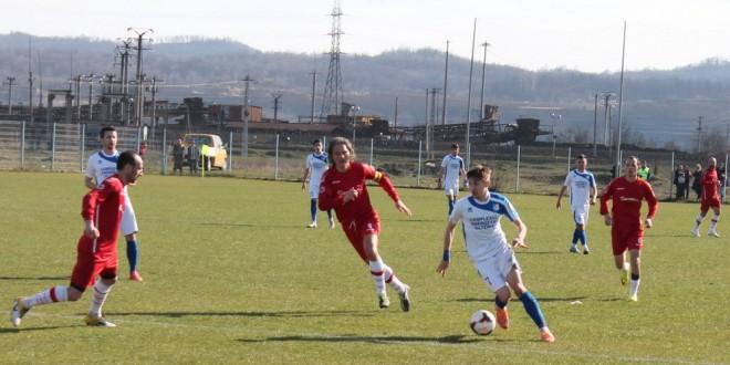 Derby gorjean vineri la Motru, Minerul versus Pandurii 2 !