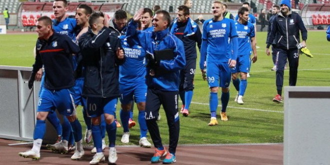 Pandurii câştigă cu 3-1 pe terenul lui Dinamo şi e în finala Cupei Ligii !