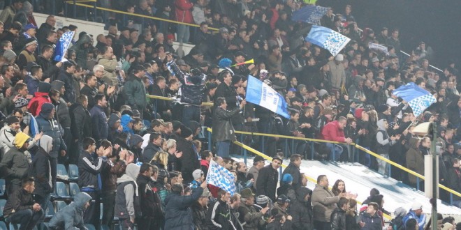 FOTO / TRIBUNE STADION MUNICIPAL MECI PANDURII TÂRGU JIU – FC STEAUA SA