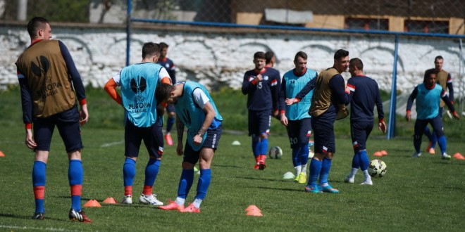 FOTO / ANTRENAMENT 2 PANDURII TÂRGU JIU 16.04.2015