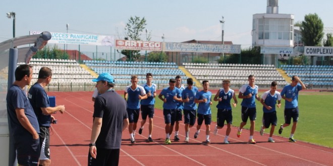 Jucătorii echipei Pandurii 2 vor efectua un stagiu de pregătire de opt zile în Serbia