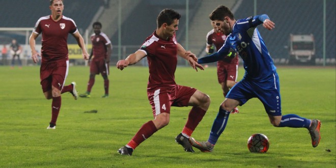 FOTO / IMAGINI DIN REPRIZA I A MECIULUI PANDURII TÂRGU JIU – FC VOLUNTARI