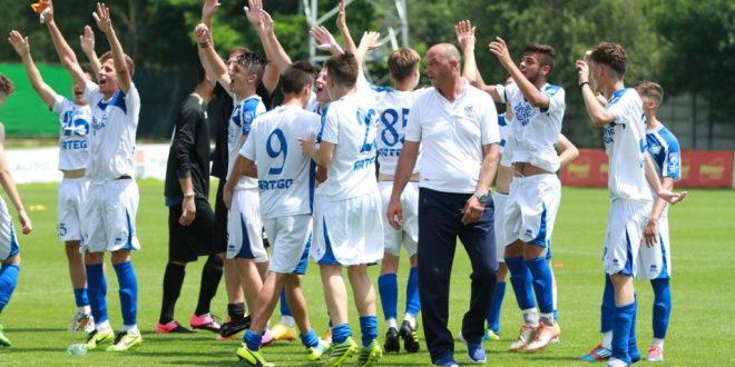 Câştigătorii ai Cupei României, juniorii Under 17 ai clubului Pandurii se pregătesc pentru Supercupa României