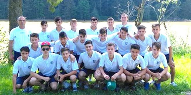 Juniorii U 17 ani ai clubului Pandurii joacă azi pentru semifinalele Cupei României