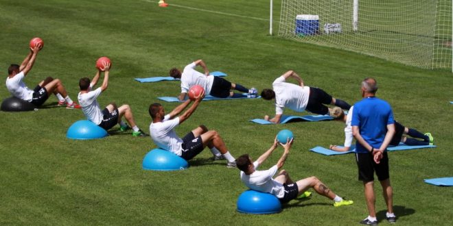 Pandurii Târgu Jiu va juca mâine, de la ora 18:00, un meci amical cu campioana Croaţiei, Dinamo Zagreb