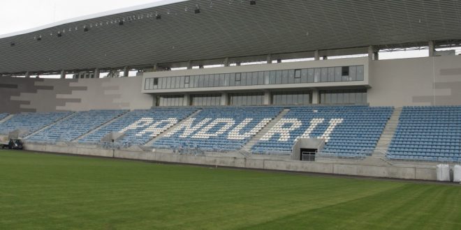 PANDURII TV / PANDURII ARENA, IMAGINI DE PE NOUL STADION MUNICIPAL DIN TÂRGU JIU