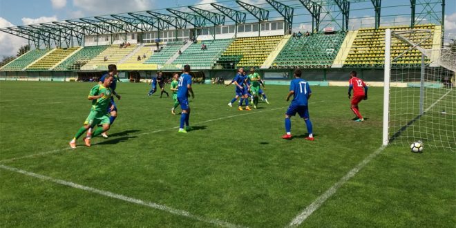 Pandurii Târgu Jiu a remizat, scor 0-0 cu CS Mioveni, în primul meci amical susţinut în stagiul de pregătire de vară