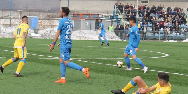 LIVETEXT / PANDURII TÂRGU JIU – DACO-GETICA BUCUREŞTI, SCOR  0-2