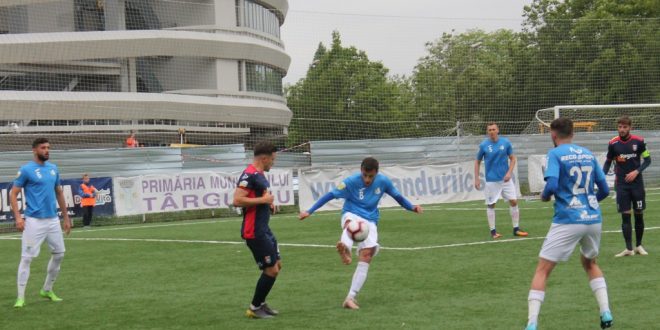 LIVETEXT / PANDURII TÂRGU JIU – CHINDIA TÂRGOVIȘTE, SCOR 0-2