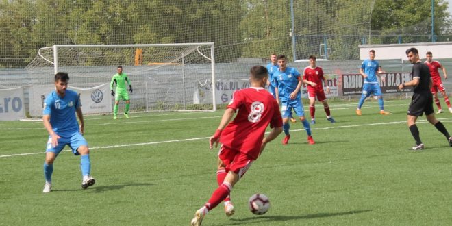 LIVETEXT / PANDURII TÂRGU JIU – LUCEAFĂRUL ORADEA, SCOR 0-0