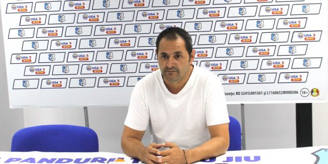 PANDURII TV / CONFERINŢA DE PRESĂ A DIRECTORULUI SPORTIV CAMILIAN FLOROIU, 21.08.2019