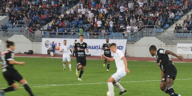 PANDURII TV / IMAGINI DE LA MECIUL DE INAUGURARE  A STADIONULUI DIN TÂRGU  JIU, 25.10.2019