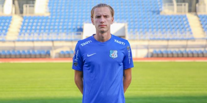 Jucătorul echipei Pandurii Târgu Jiu, Ovidiu Rasoveanu, a fost convocat la echipa naţională Under 18 ani a României