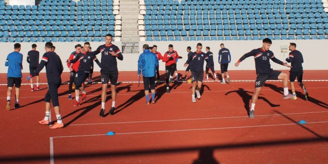 Antrenorul Călin Cojocaru a avut 23 de jucători la primul antrenament al echipei Pandurii Târgu Jiu din acest an