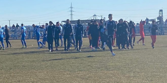 AMICAL / Pandurii Târgu Jiu s-a impus cu scorul de 3-0 în meciul de pregătire cu Jiul Rovinari