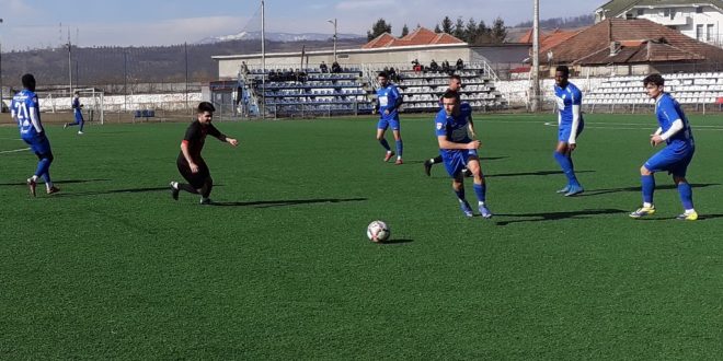 AMICAL / Pandurii Târgu Jiu a câştigat cel de-al doilea meci amical din perioada de iarnă, scor 3-2 cu Minerul Costeşti